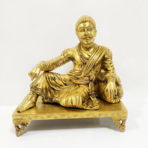 AV-012